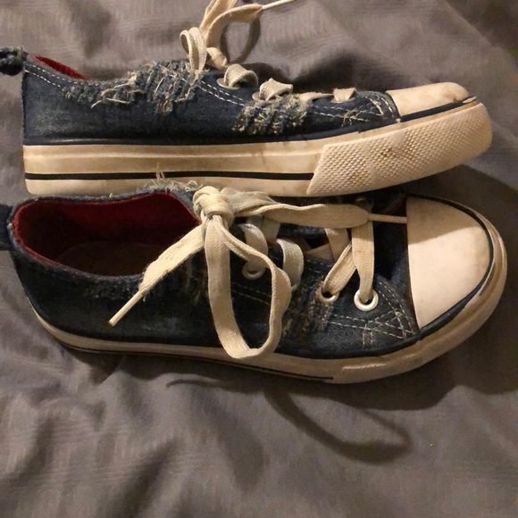 Girls Shoes - Picture 4 of 5